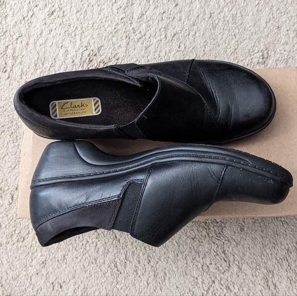 Clarks Leather Slip Resistant Slip-On Shoes - Picture 3 of 5